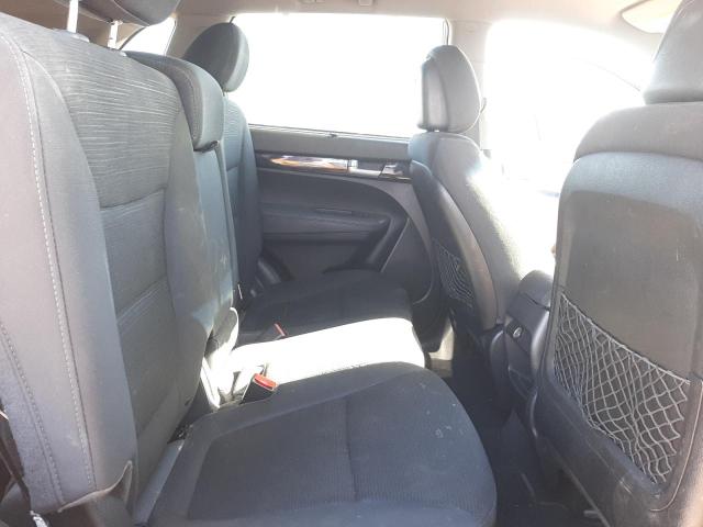Photo 6 from auction – 2015 KIA SORENTO LX with VIN 5XYKT3A66FG582273