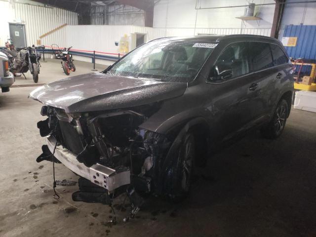 Photo 2 from auction – 2017 TOYOTA HIGHLANDER with VIN 5TDJZRFH9HS377737
