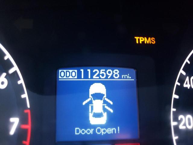 Photo 8 from auction – 2009 HYUNDAI GENESIS 4. with VIN KMHGC46F79U047178