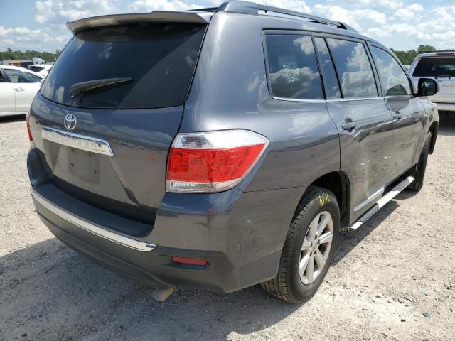 Photo 4 from auction – 2011 TOYOTA HIGHLANDER with VIN 5TDZK3EHXBS034822