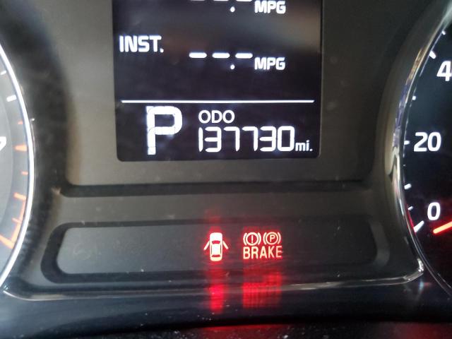 Photo 8 from auction – 2016 KIA FORTE LX with VIN KNAFK4A63G5481130