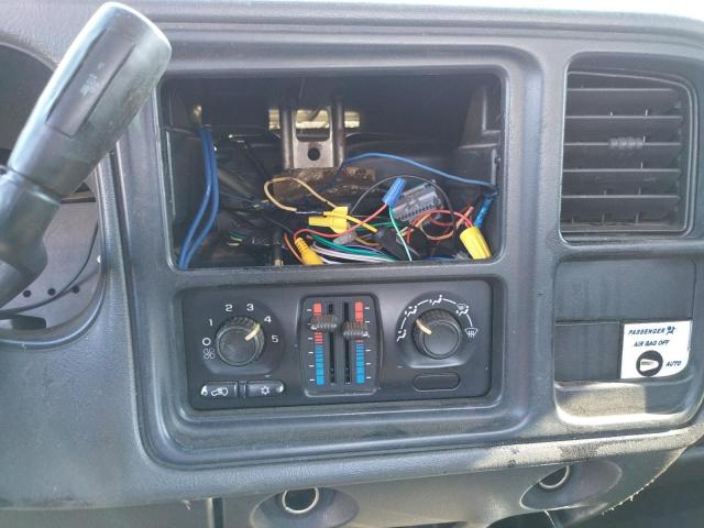 Photo 9 from auction – 2003 CHEVROLET SILVERADO with VIN 1GCEC19V03Z242773