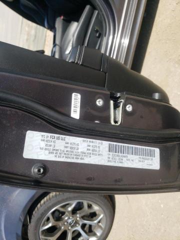 Photo 10 from auction – 2018 CHRYSLER 300 S with VIN 2C3CCABG1JH240079