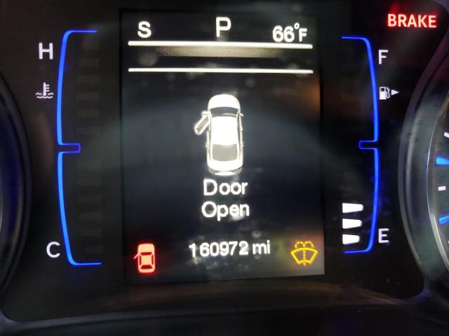 Photo 8 from auction – 2015 CHRYSLER 200 LIMITE with VIN 1C3CCCAB9FN631500