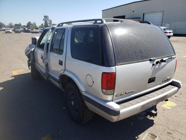 Photo 3 from auction – 1997 CHEVROLET BLAZER with VIN 1GNDT13W3V2246641
