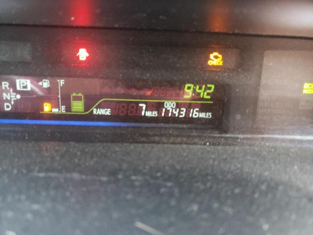 Photo 8 from auction – 2012 TOYOTA PRIUS V with VIN JTDZN3EU6C3126095