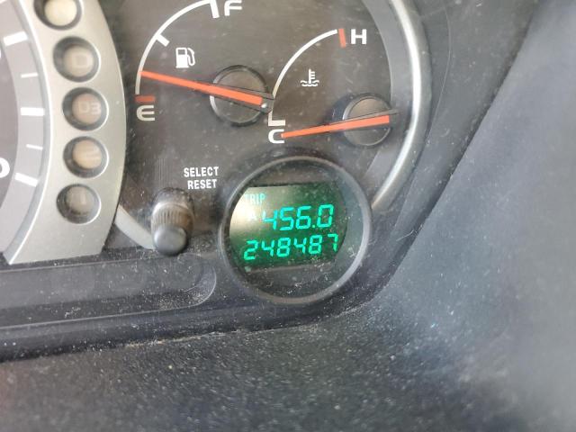 Photo 8 from auction – 2005 HONDA PILOT with VIN 2HKYF18575H538907