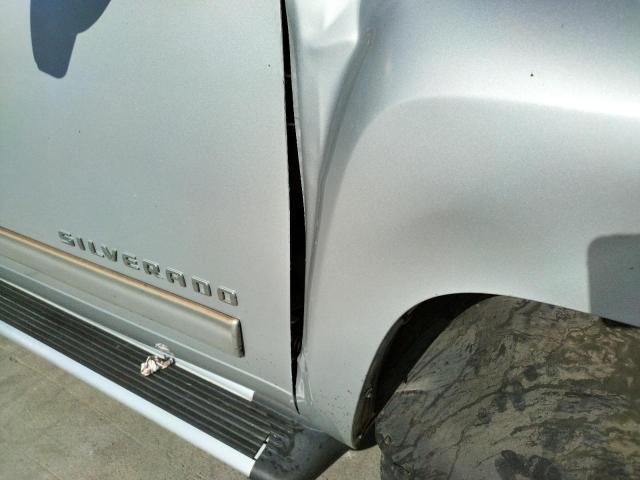 Photo 9 from auction – 2012 CHEVROLET SILVERADO with VIN 1GCRKSE79CZ263302