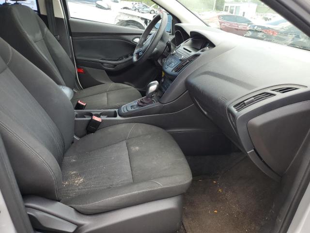 Photo 5 from auction – 2015 FORD FOCUS SE with VIN 1FADP3K20FL307937
