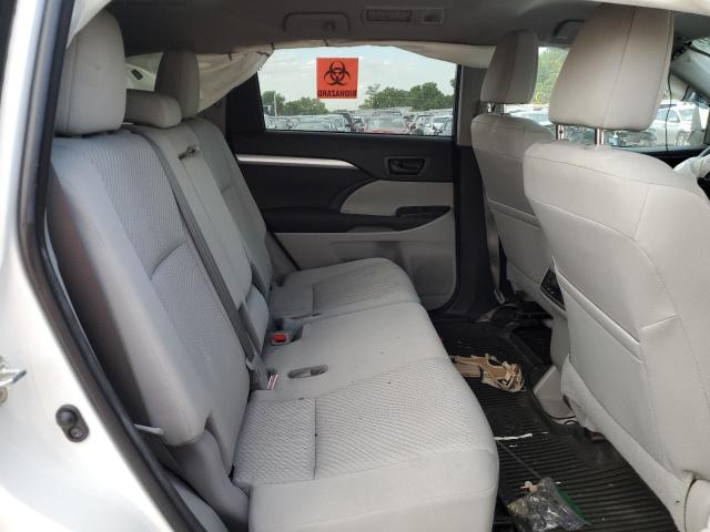 Photo 6 from auction – 2018 TOYOTA HIGHLANDER with VIN 5TDBZRFH4JS854908