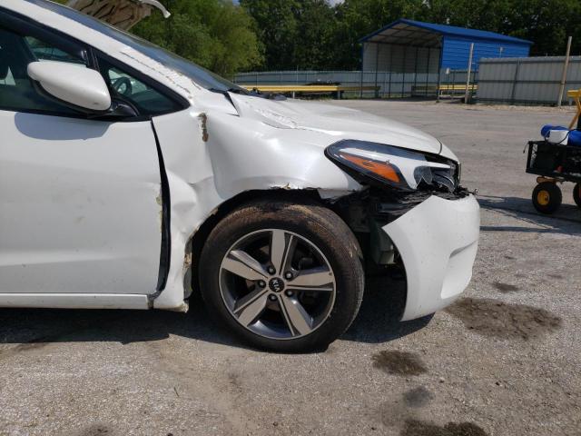 Photo 9 from auction – 2018 KIA FORTE LX with VIN 3KPFL4A74JE274234