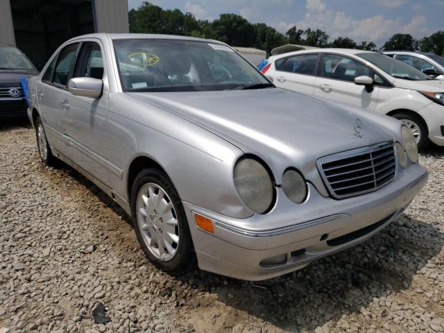 صورة رقم 1 من المزاد - 2000 MERCEDES-BENZ E 320 مع VIN WDBJF65J6YB099591