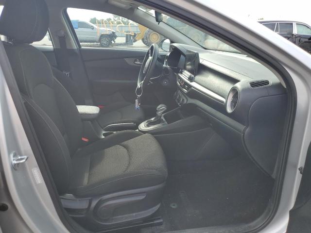 Photo 5 from auction – 2021 KIA FORTE FE with VIN 3KPF24AD2ME345458