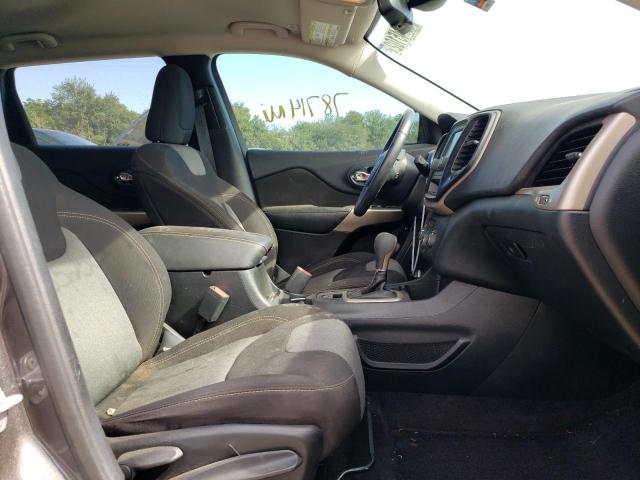Photo 5 from auction – 2018 JEEP CHEROKEE L with VIN 1C4PJLCB6JD552509