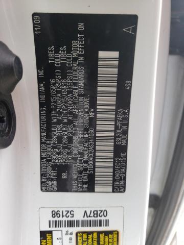 Photo 10 from auction – 2010 TOYOTA SIENNA CE with VIN 5TDKK4CC2AS341060