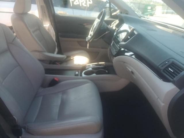 Photo 5 from auction – 2019 HONDA PILOT ELIT with VIN 5FNYF6H05KB046615