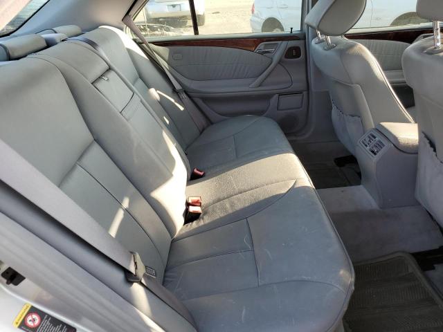 Photo 6 from auction – 2002 MERCEDES-BENZ E320 with VIN WDBJF65J82B461105