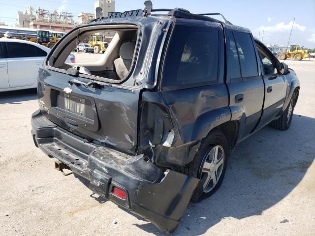 Photo 4 from auction – 2005 CHEVROLET TRAILBLAZE with VIN 1GNDS13S452335442