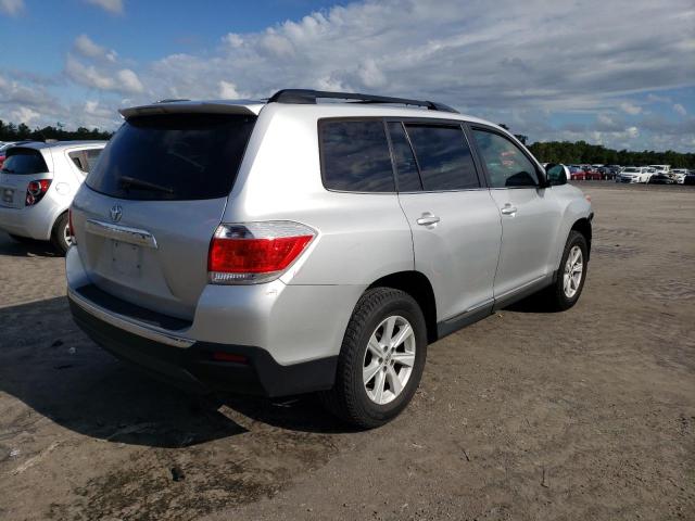 Photo 4 from auction – 2013 TOYOTA HIGHLANDER with VIN 5TDZK3EH3DS096596