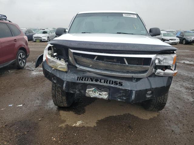 Photo 9 from auction – 2005 GMC NEW SIERRA with VIN 1GTEK19B55E203048