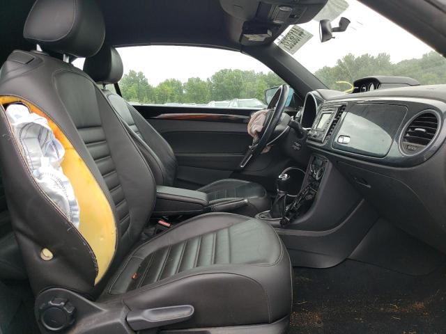 Photo 5 from auction – 2013 VOLKSWAGEN BEETLE TUR with VIN 3VW8A7AT3DM804374