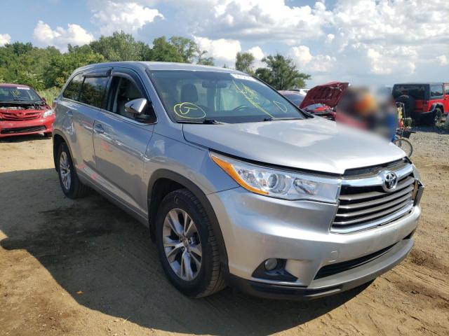 TOYOTA HIGHLANDER 2015 with VIN 5TDBKRFH7FS188784 - Photo from auction
