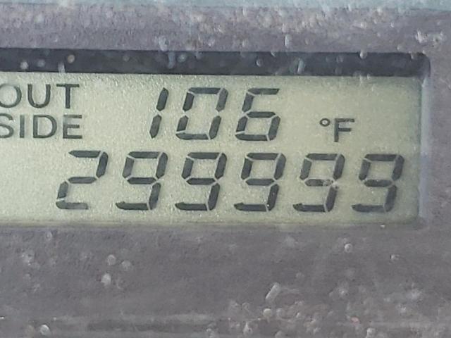 Photo 8 from auction – 2003 TOYOTA COROLLA CE with VIN JTDBR32E332001399
