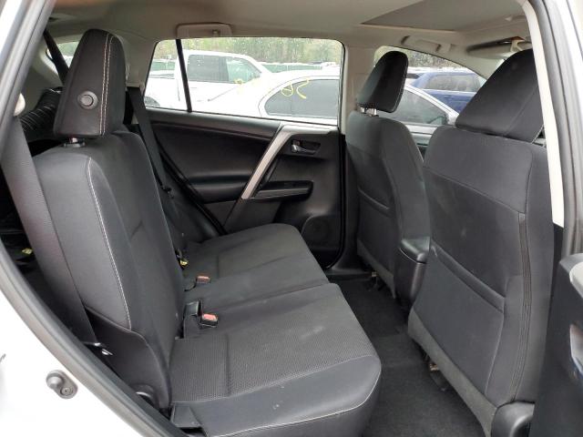 Photo 6 from auction – 2016 TOYOTA RAV4 XLE with VIN 2T3RFREV4GW495968