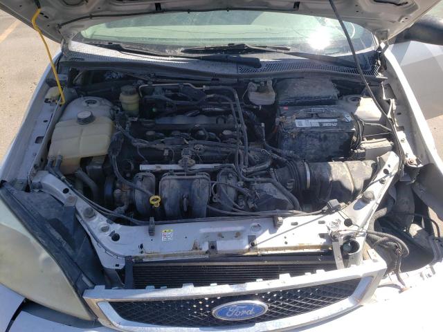 Photo 7 from auction – 2005 FORD FOCUS ZX4 with VIN 1FAFP34N95W165651