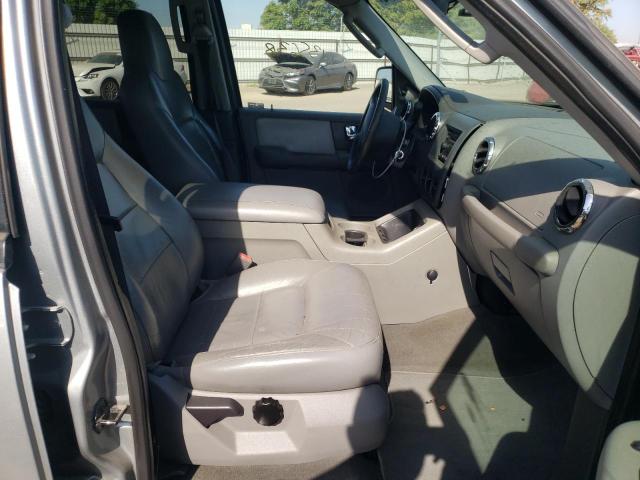 Фото 5 с аукциона – 2006 FORD EXPEDITION с VIN 1FMPU15536LA48737