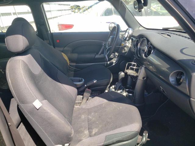 Photo 5 from auction – 2005 MINI COOPER with VIN WMWRC33535TJ73053