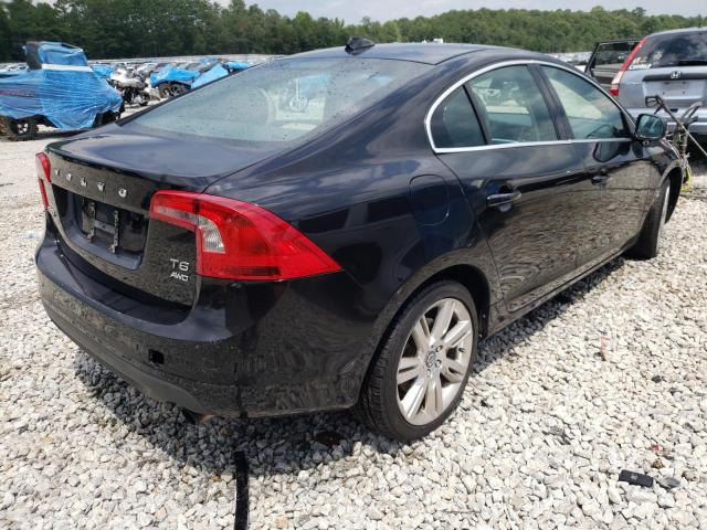 Photo 4 from auction – 2011 VOLVO S60 T6 with VIN YV1902FH2B2009011