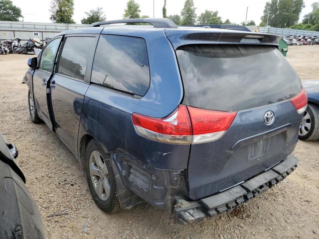 Photo 3 from auction – 2013 TOYOTA SIENNA LE with VIN 5TDKK3DC5DS378486