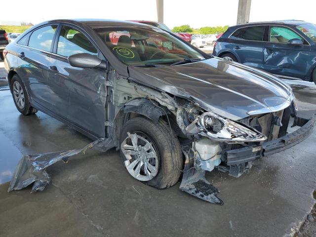 HYUNDAI SONATA GLS 2013 with VIN 5NPEB4AC0DH546483 - Photo from auction