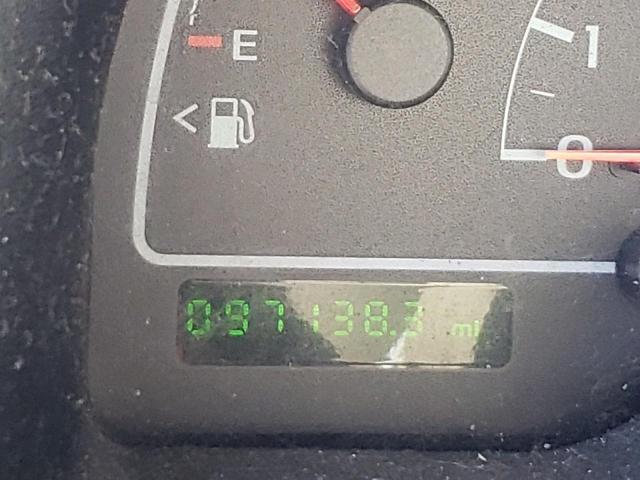 Photo 8 from auction – 2001 FORD WINDSTAR S with VIN 2FMZA53411BA15697