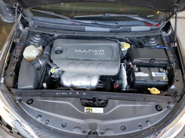 Photo 7 from auction – 2015 CHRYSLER 200 C with VIN 1C3CCCCB1FN643461