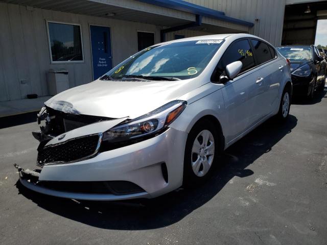 Photo 2 from auction – 2017 KIA FORTE LX with VIN 3KPFK4A76HE013863