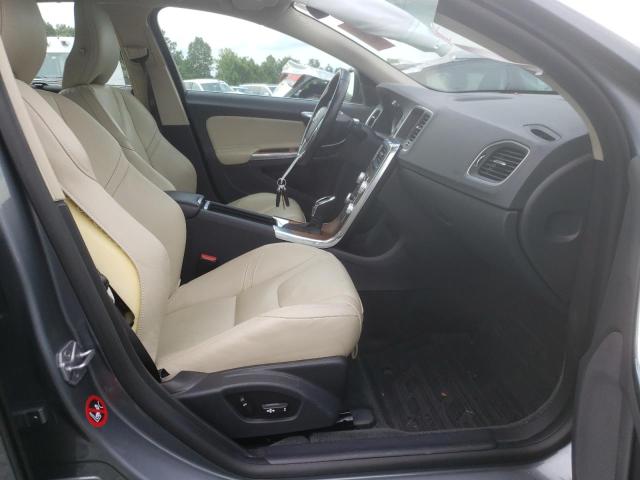Photo 5 from auction – 2016 VOLVO S60 PLATIN with VIN LYV402FM7GB108345