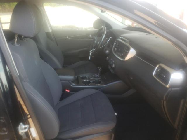 Photo 5 from auction – 2018 KIA SORENTO LX with VIN 5XYPGDA31JG362408