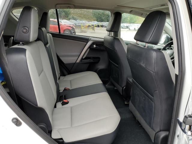 Photo 6 from auction – 2017 TOYOTA RAV4 LIMIT with VIN 2T3DFREV3HW632491