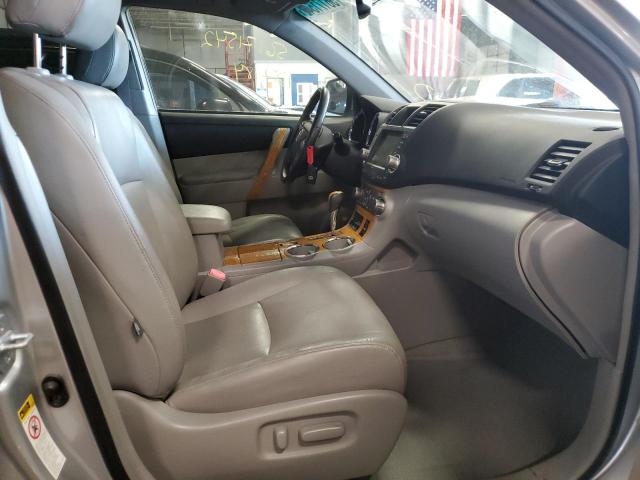 Photo 5 from auction – 2010 TOYOTA HIGHLANDER with VIN JTEJW3EH7A2046459