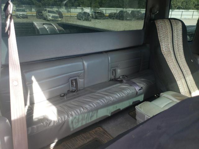 Photo 6 from auction – 1995 FORD F250 with VIN 1FTHX26F5SKB44169
