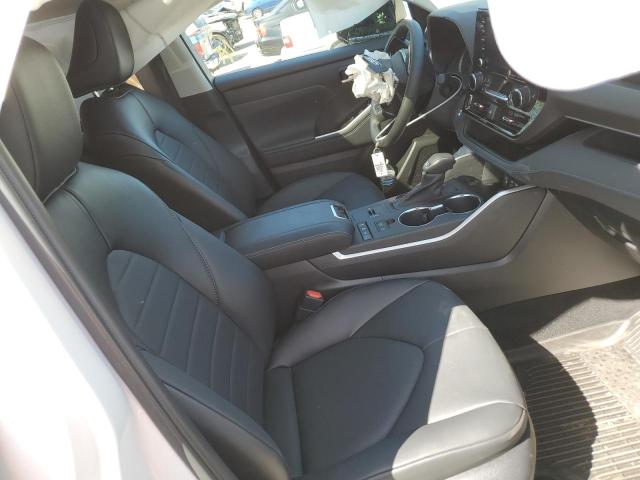 Photo 5 from auction – 2022 TOYOTA HIGHLANDER with VIN 5TDHBRCH9NS552569
