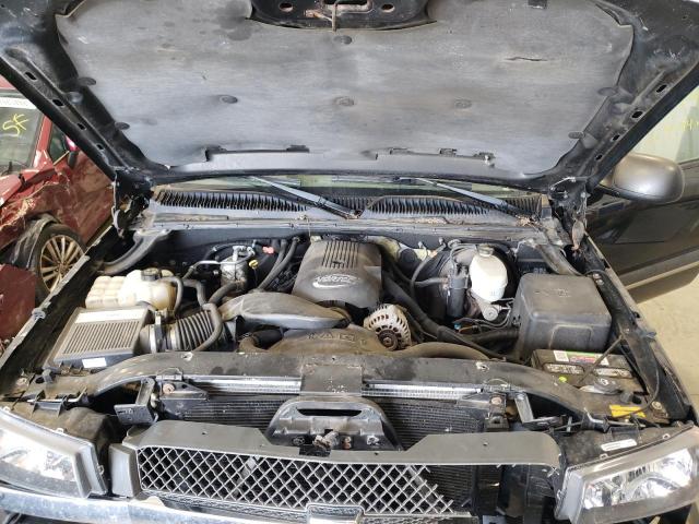 Photo 7 from auction – 2003 CHEVROLET SILVERADO with VIN 2GCEK19T731258561