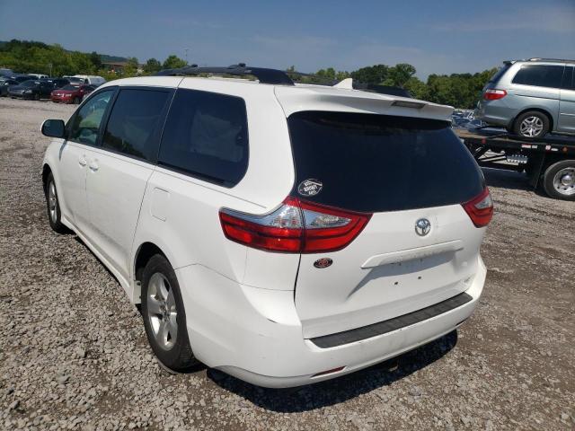 Photo 3 from auction – 2018 TOYOTA SIENNA LE with VIN 5TDKZ3DC2JS904239