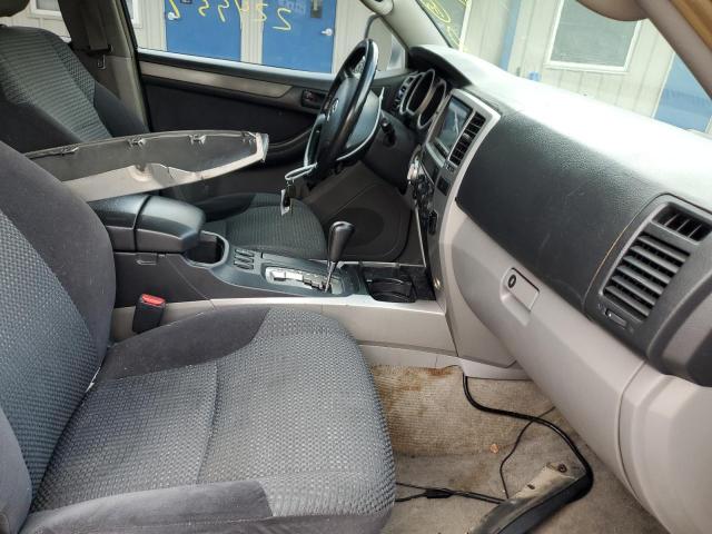 Photo 5 from auction – 2004 TOYOTA 4RUNNER SR with VIN JTEBT14R540044561