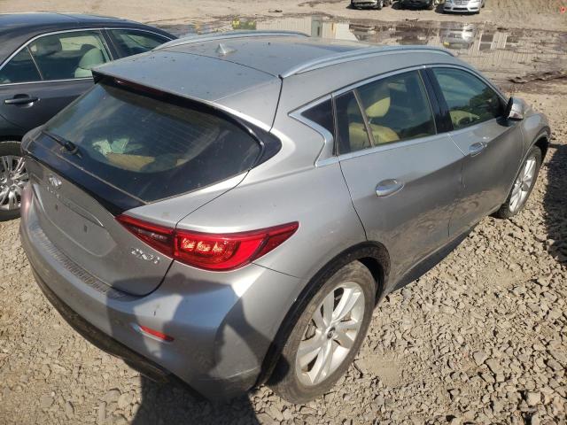 Photo 4 from auction – 2017 INFINITI QX30 BASE with VIN SJKCH5CPXHA021842