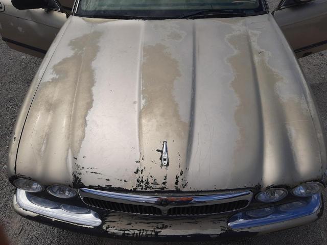 Photo 7 from auction – 2000 JAGUAR XJ8 with VIN SAJDA14C3YLF18644