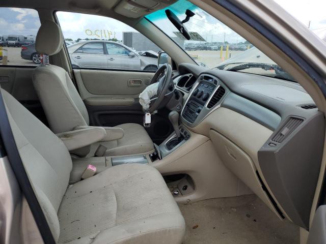 Photo 5 from auction – 2004 TOYOTA HIGHLANDER with VIN JTEEP21A440052138
