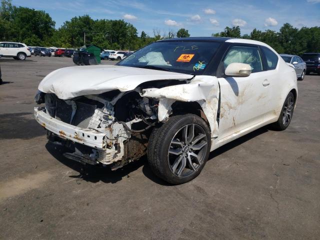 Photo 2 from auction – 2014 TOYOTA SCION TC with VIN JTKJF5C77E3081103
